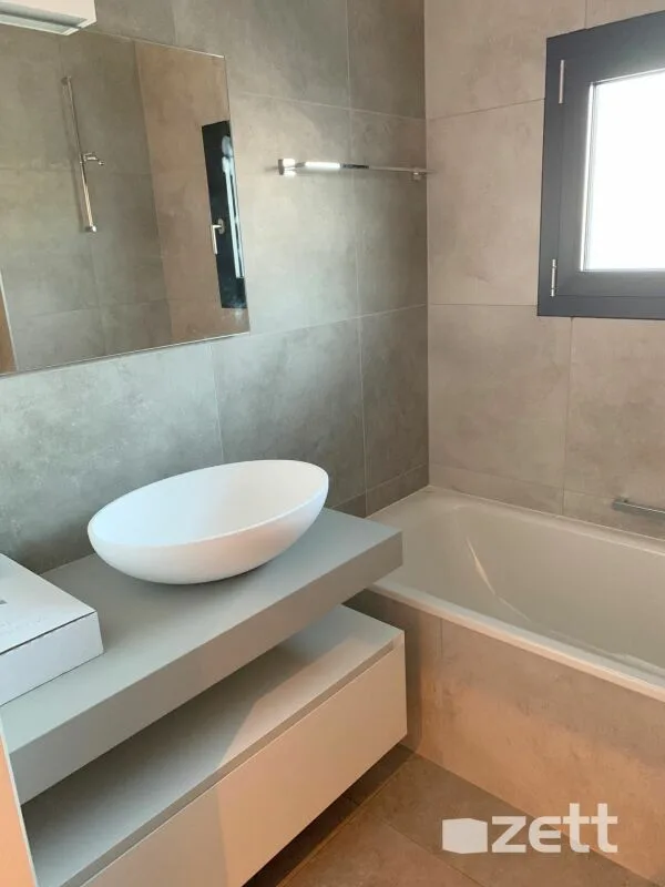 Lugano - Residenza 7Bello - Appartamento 2.5 locali con grande terrazza e giardino