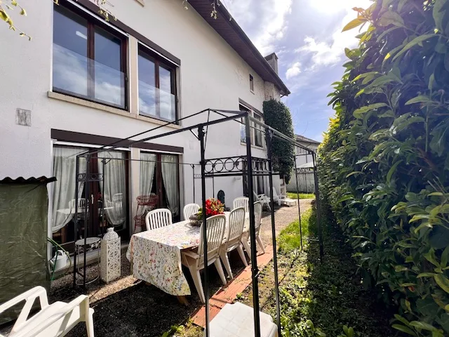 Casa indipendente in vitalizio a Crans-près-Céligny: libera in 3 anni
