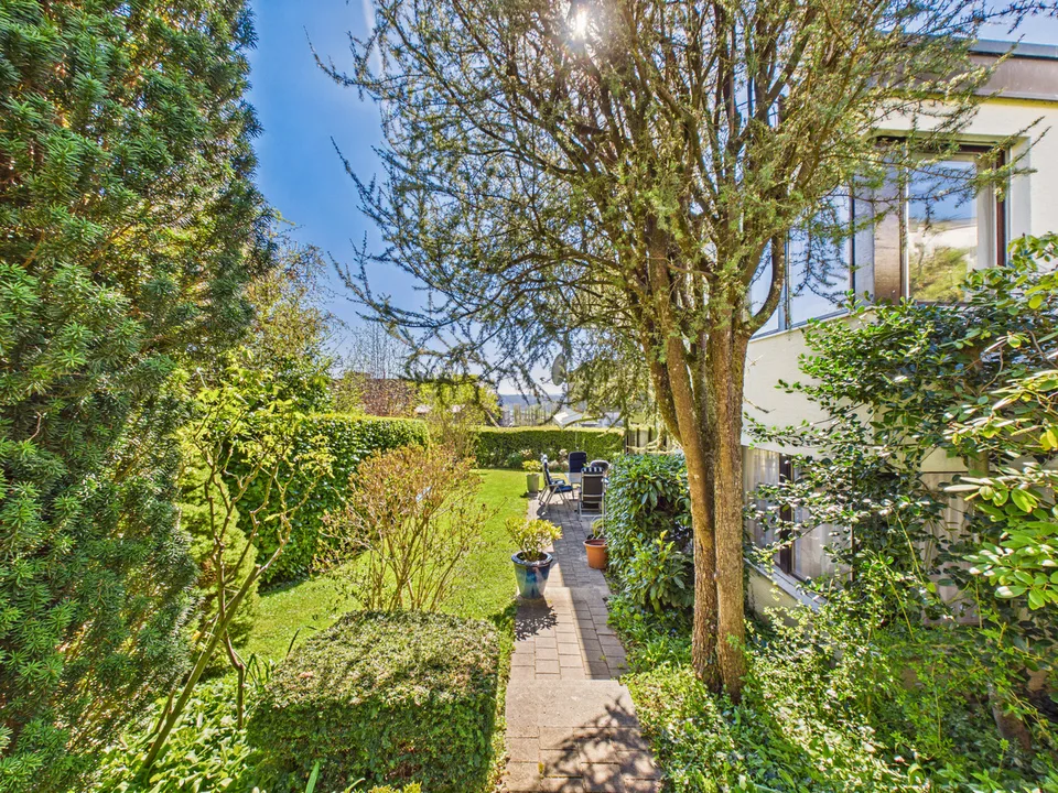 Einfamilienhaus mit Potenzial in exklusiver Lage von Uitikon Waldegg – Foto 7 von 10