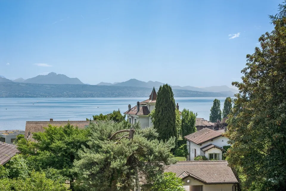 Propriété de Charme entre le Bourg de Pully et le Lac