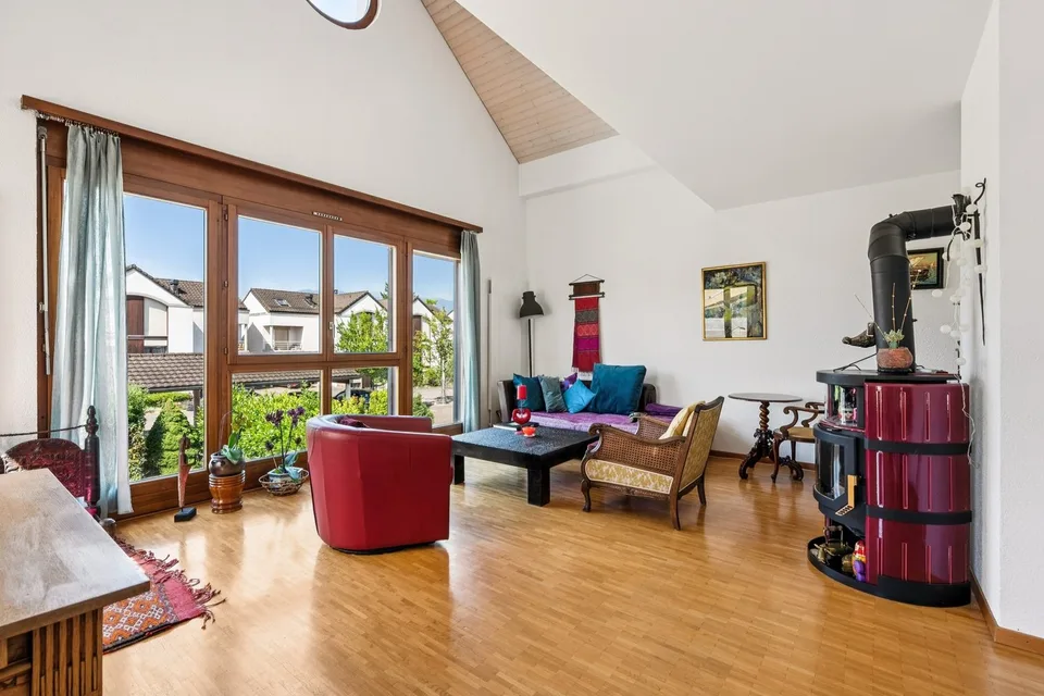 Exclusive! Charming duplex in the Geneva countryside