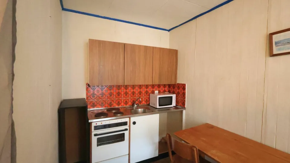 Edificio residenziale e commerciale attraente con ristorante e possibilità di sviluppo a Plaffeien – foto 18 di 27