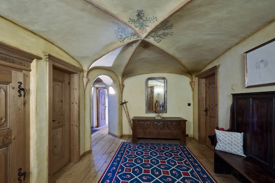 Exklusive Luxuswohnung mit Chalet Charakter im Zentrum von Klosters