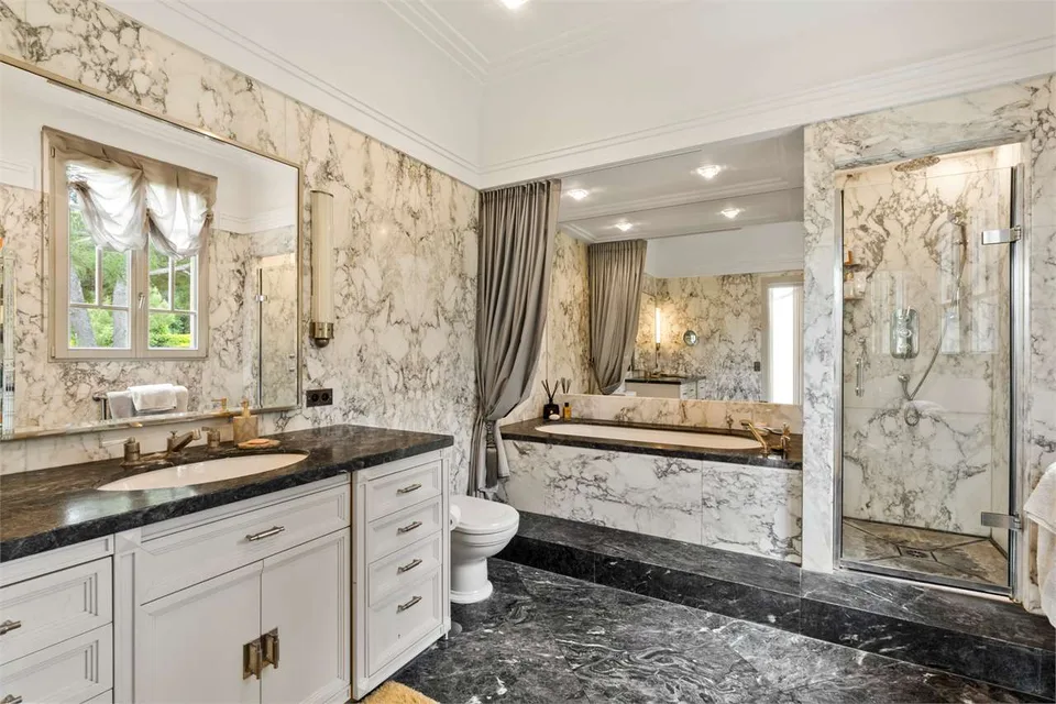 Prächtige Art-Déco-Villa in einer sicheren Anlage – Foto 11 von 11