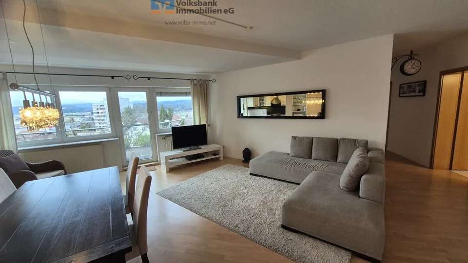 Kadelburg - appartamento di 3,5 locali luminoso con ampio balcone - 120 m²