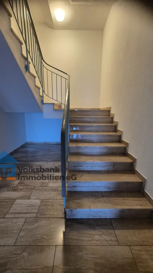 Kadelburg - helle 3,5 Zimmerwohnung mit großem Balkon - 120 m² – Foto 12 von 13