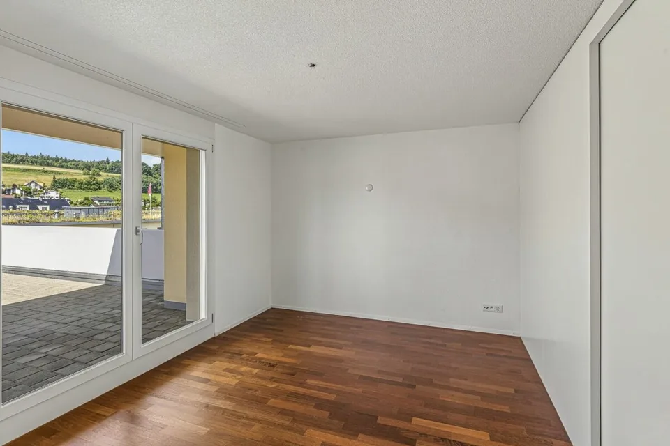 Appartement attique lumineux et calme avec vue et intimité