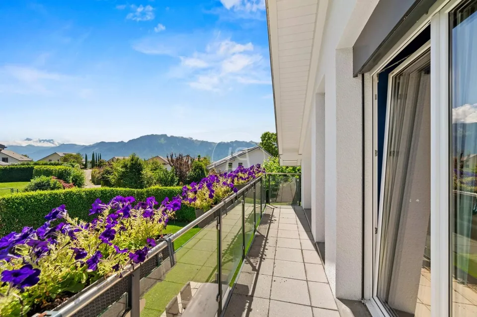 Proprietà moderna in un quartiere residenziale a Saint-Légier – foto 9 di 13