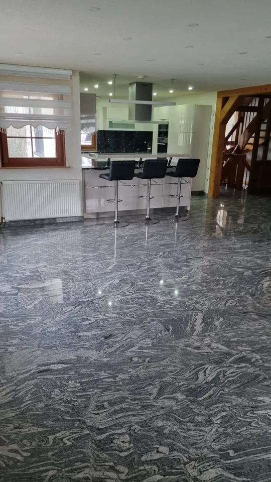 Bonndorf - Haus & Gewerbe KFZ Werkstatt – Foto 9 von 13