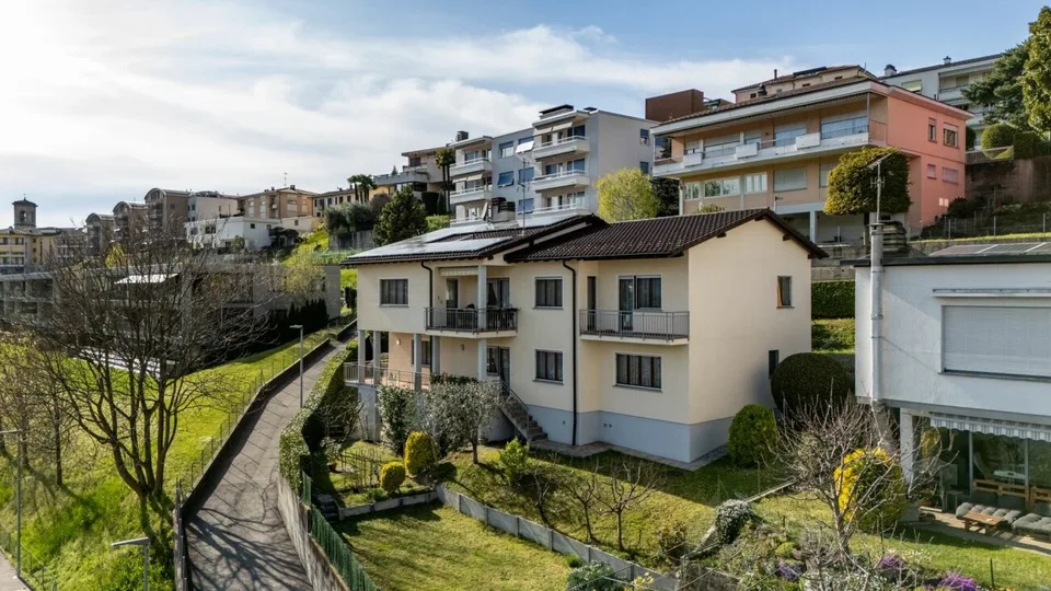 Maison Bifamiliale Valsasso