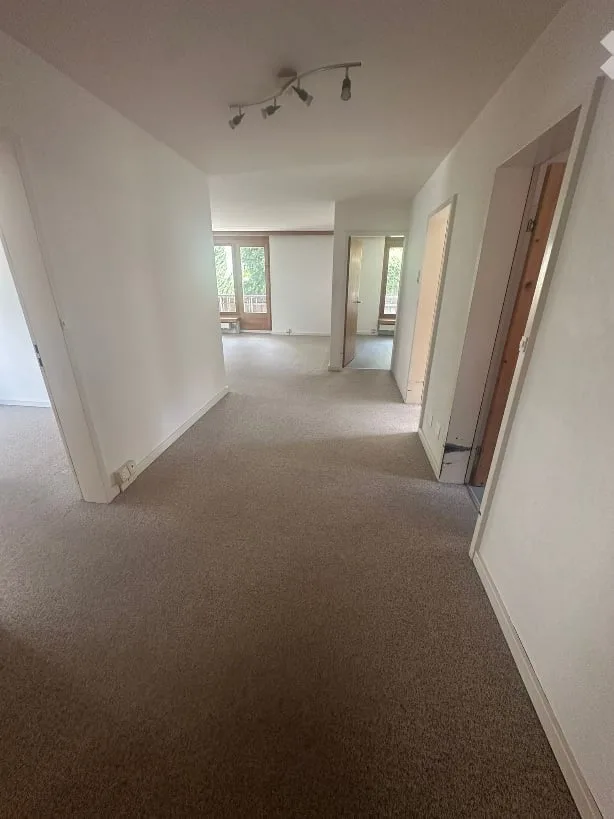 Helle 4.5-Zimmer-Wohnung an der Promenade in Davos Dorf  Verkauf im zweistufigen Bieterverfahren