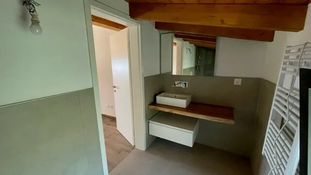 DUPLEX 4,5 PIÈCES RÉNOVÉ – photo 6 sur 13