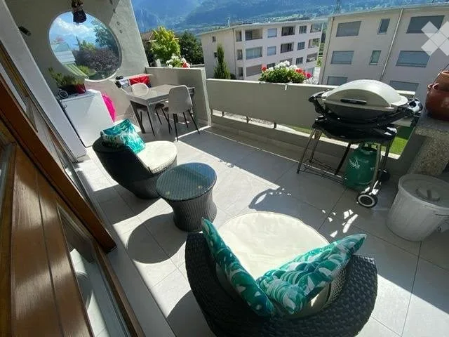 For Sale 4.5-Room Apartment in Noës 112 m²