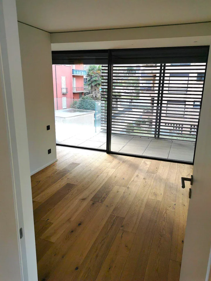 Elegantes 4.5-Zimmer-Wohnung mit großer Terrasse in der renommierten Residenza Parco – Foto 19 von 22