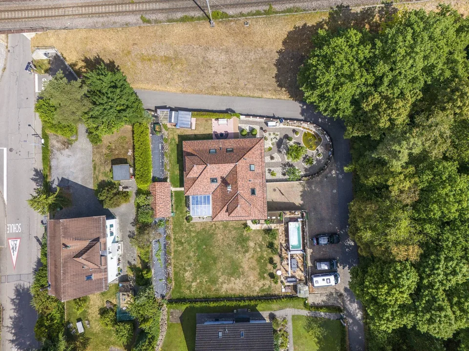 UNDOUBTEDLY BUILDING LAND IN ZWEIDLEN