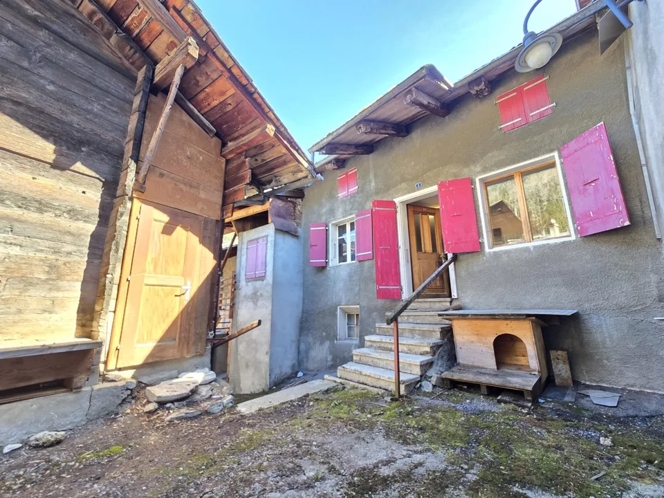 Un progetto da immaginare: Casa da ristrutturare nel cuore di Praz-de-Fort - bello potenziale per 2 appartamenti – foto 7 di 11