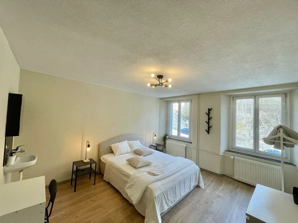 Immeuble – Hôtel-de-Ville 50 - 8.2% - Rénové