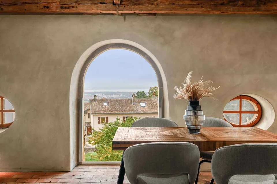 Penthouse d'eccezione con vista impareggiabile sul Lago di Ginevra