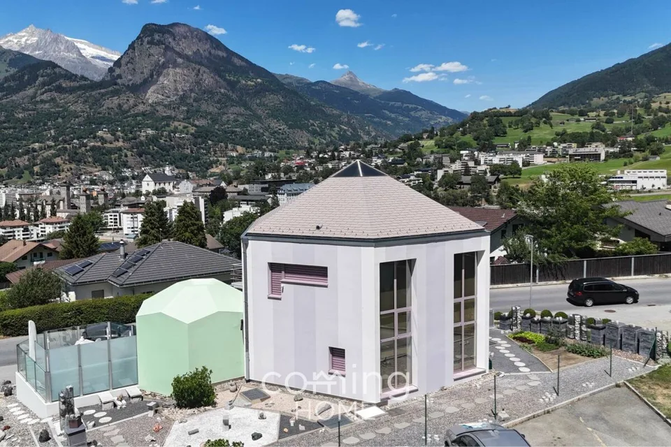 Architettura con identità a Brig-Glis - casa unifamiliare spaziosa, soleggiata e ristrutturata