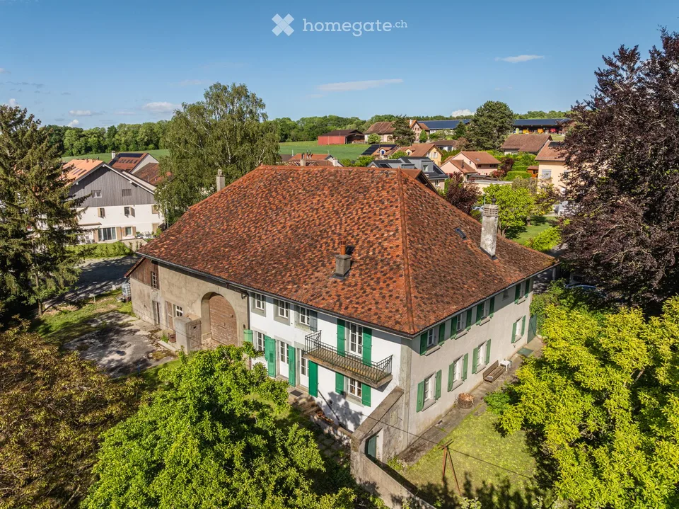 Authentique ferme vaudoise de 1828, à Épautheyres, dans le Gros-de-Vaud