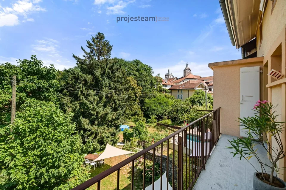 Casa di villaggio di carattere di 4 piani ? 320 m² abitabili su 1'815 m² di terreno