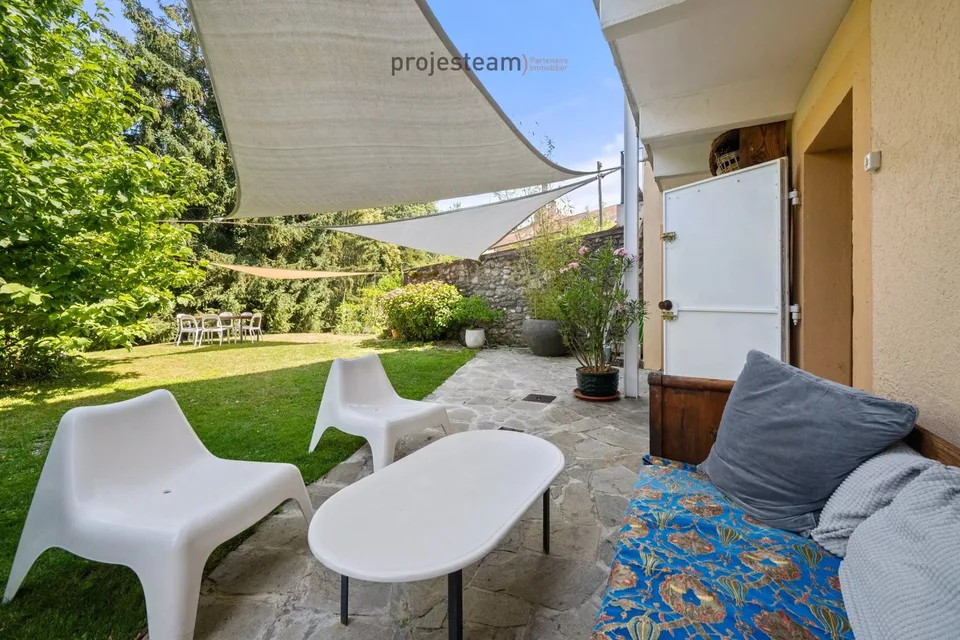 Casa di villaggio di carattere di 4 piani ? 320 m² abitabili su 1'815 m² di terreno