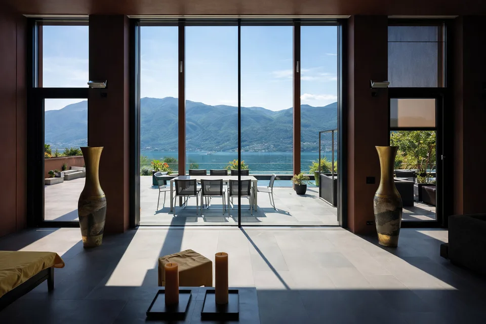 Casa Rossa - un capolavoro contemporaneo affacciato sul Lago – Foto 9 von 11