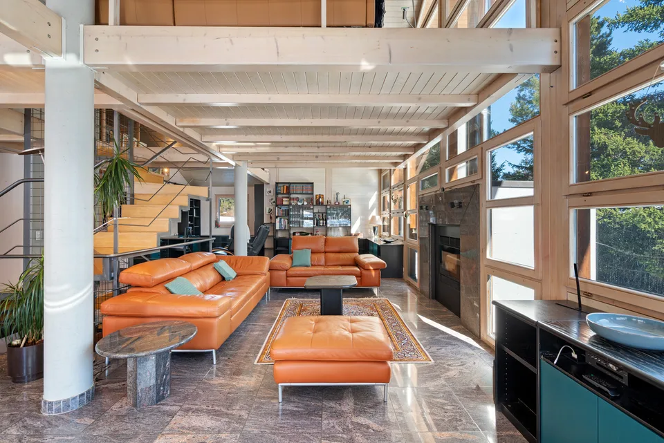 Moderne Chalet, nur zwei Schritte vom Zentrum entfernt, in einer Ferienresidenz.