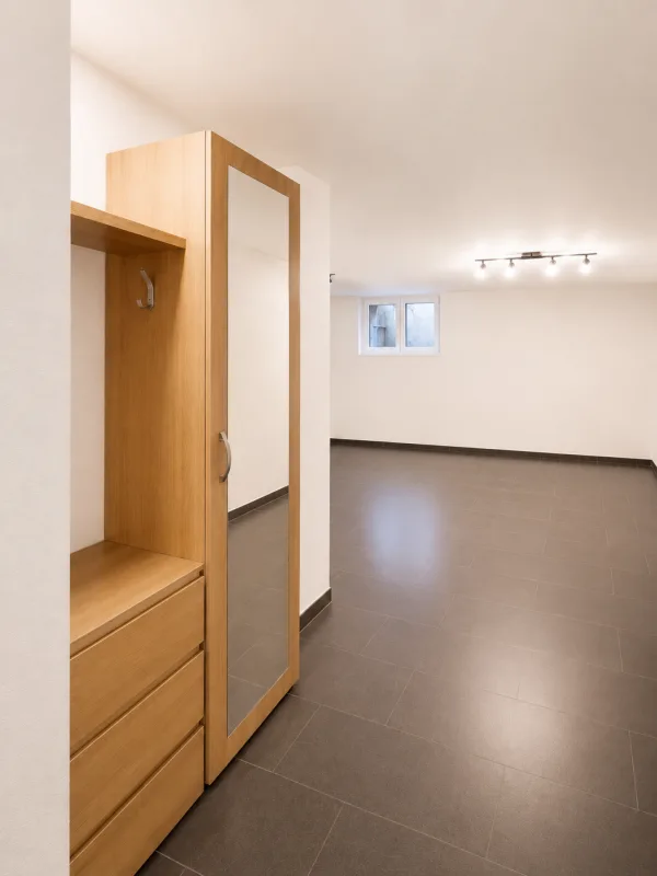 Lokal mit 38 m² und Dusche