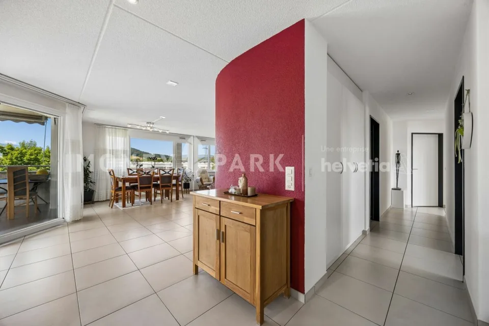 Schönes 5.5-Zimmer-Apartment in Delémont