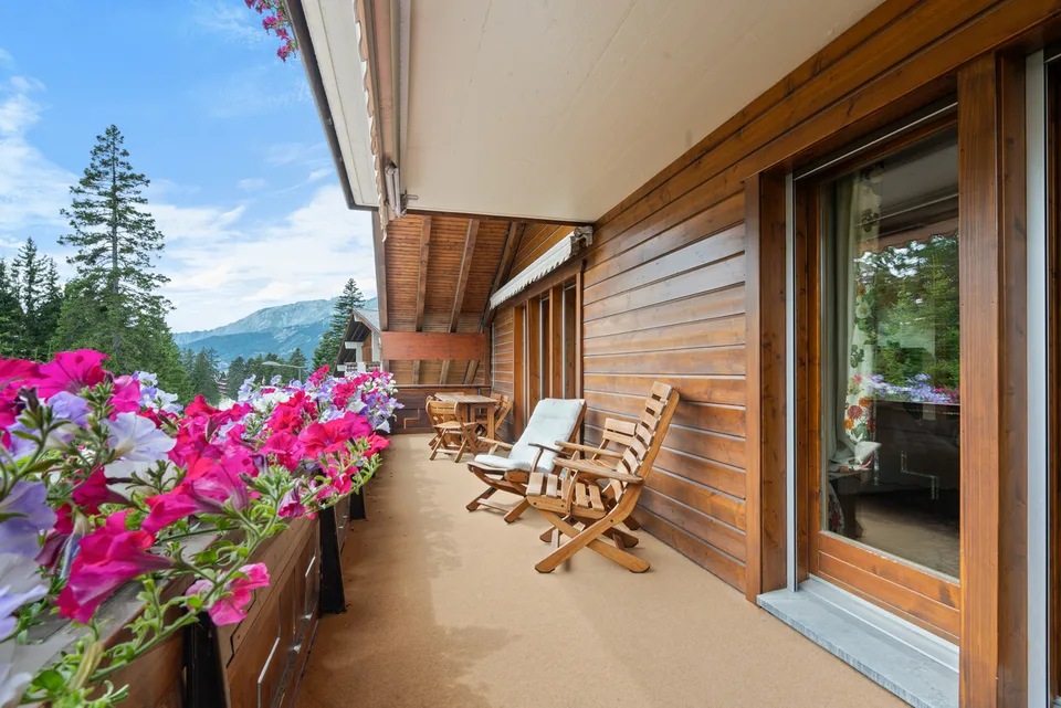 Spacieux appartement 4 chambres centre Crans et golf