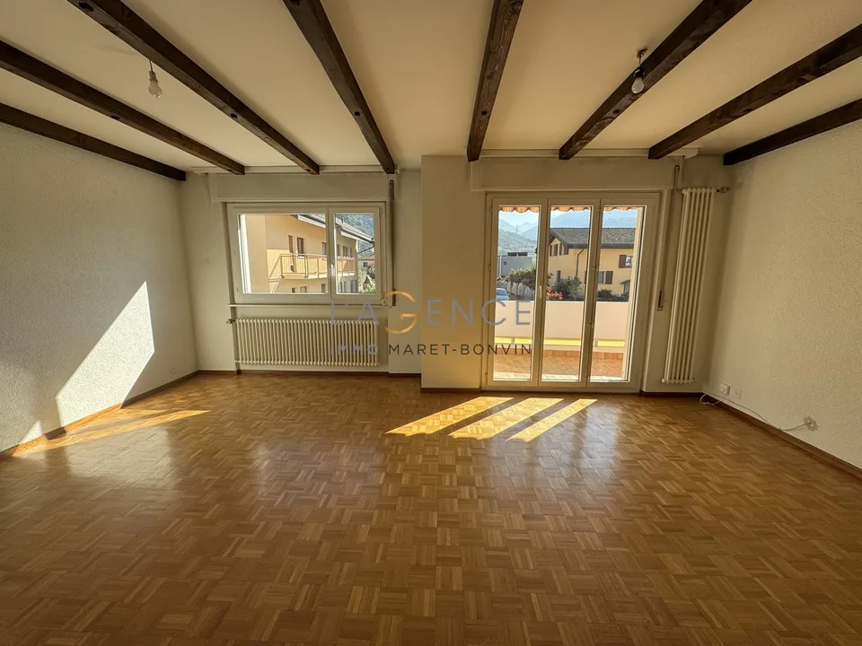 Appartamento di 4,5 locali in una piccola residenza - Uvrier