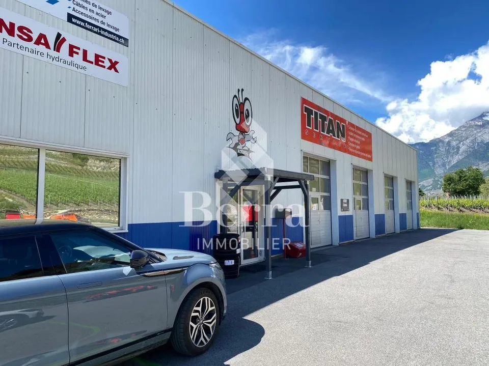 Halle industrielle/garage déjà louée