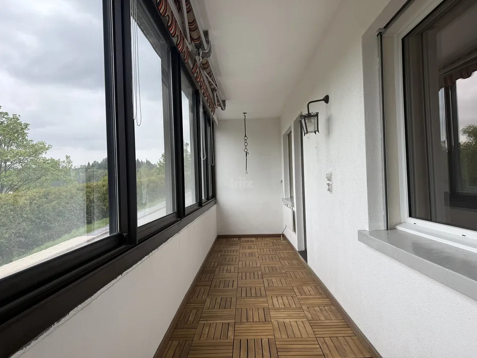 Charmanter, heller Apartment mit großer Loggia – Foto 6 von 15