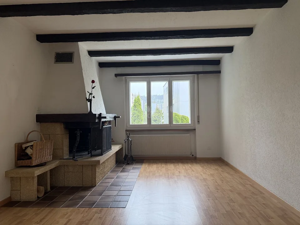 Charmanter, heller Apartment mit großer Loggia