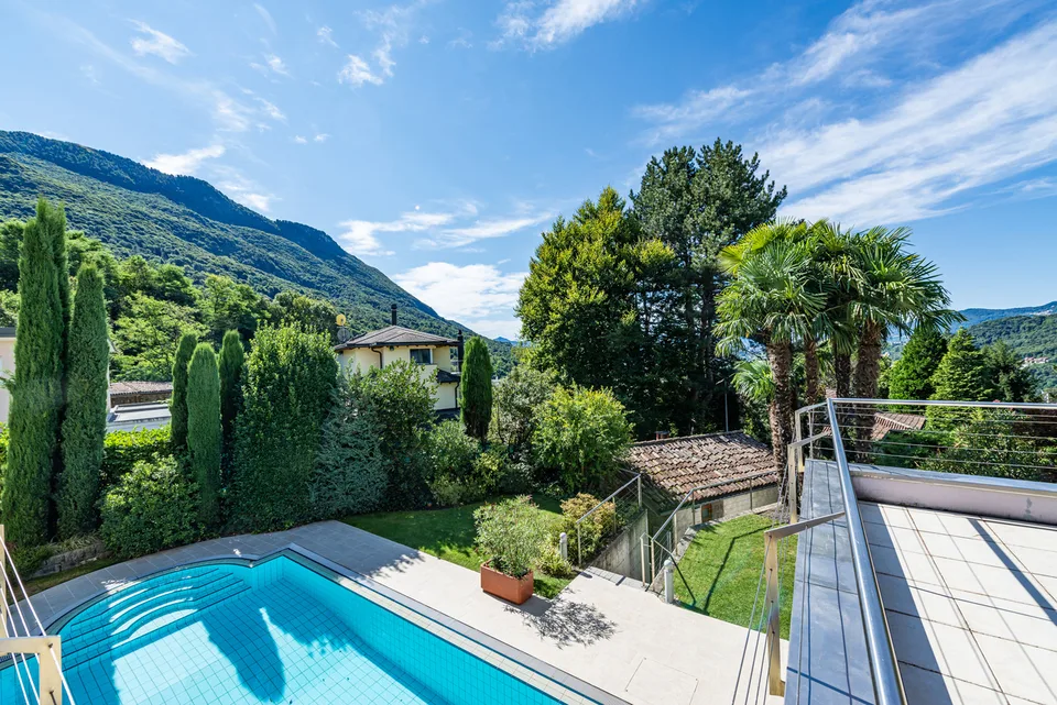 Villa Erika | Spaziosa villa con piscina e rustico indipendente – Foto 22 von 27
