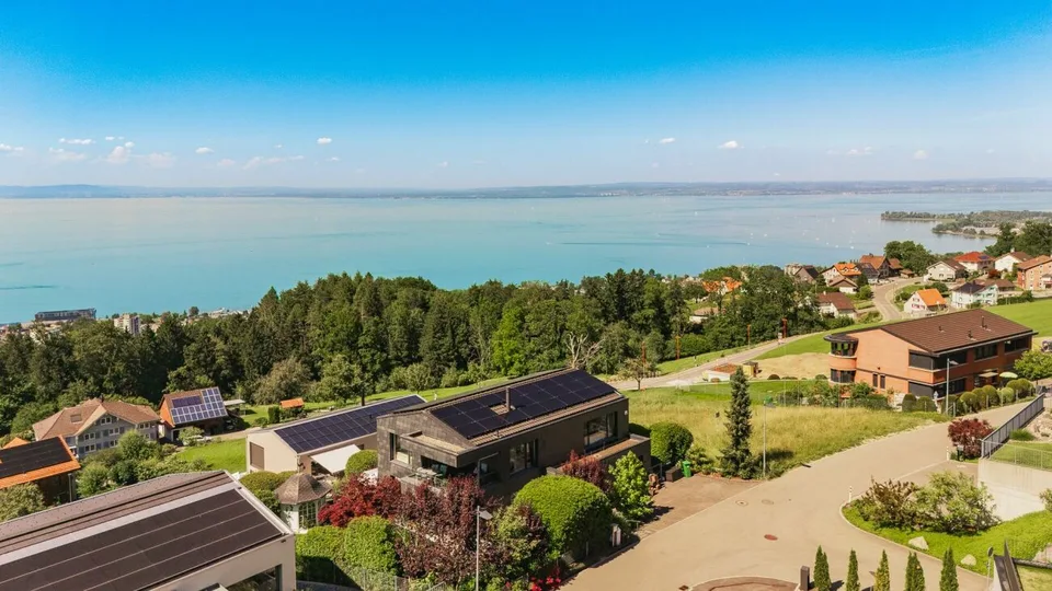Die schwarze Perle - Wo der Bodensee zu Ihren Füssen liegt
