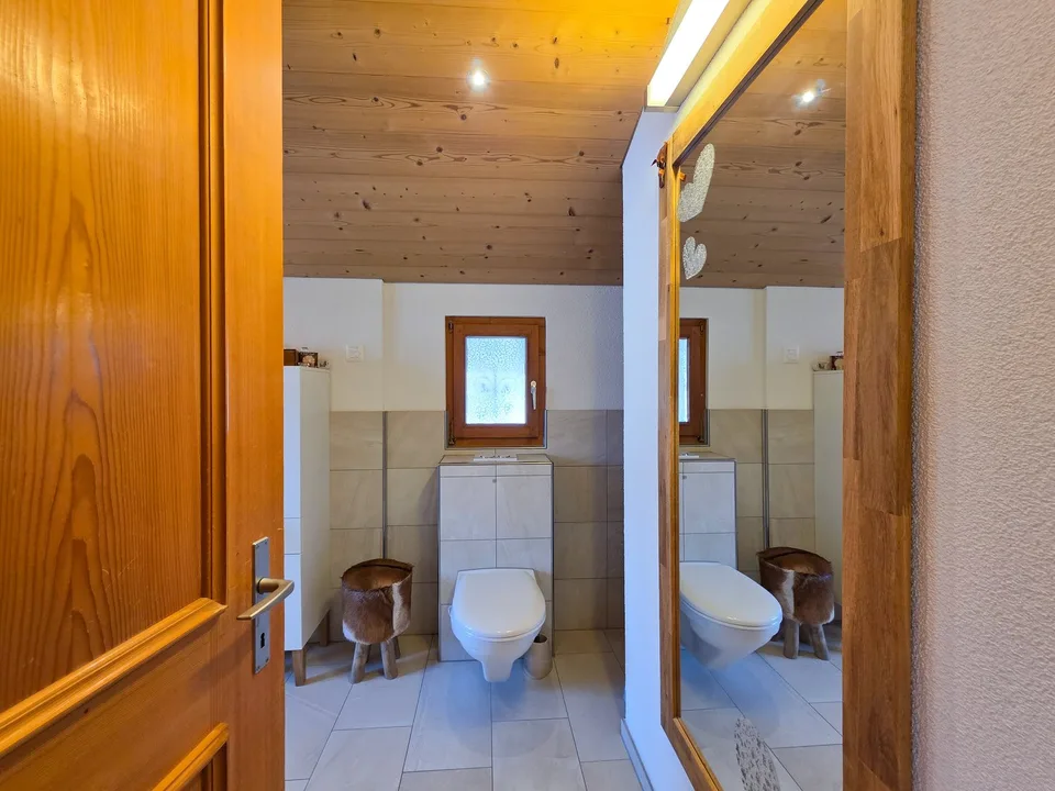 Chalet affascinante di 4 locali in una posizione tranquilla a Kandersteg – foto 17 di 30