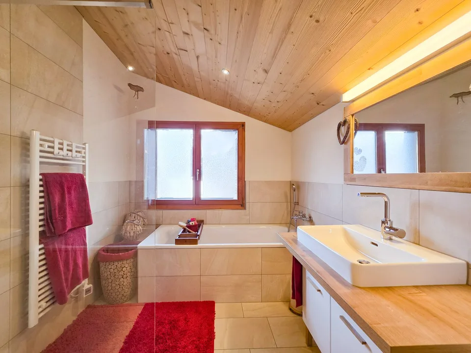 Chalet affascinante di 4 locali in una posizione tranquilla a Kandersteg – foto 19 di 30