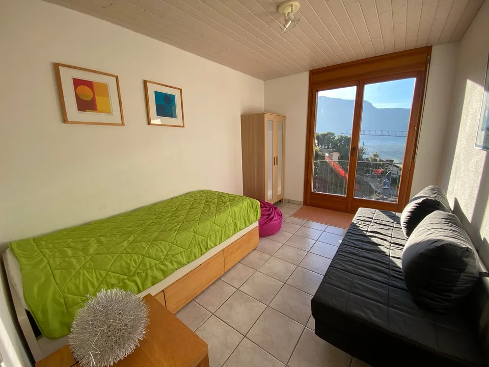 VENDESI A CUGNASCO - Bella casa unifamiliare di 5.5 loc. in buonissimo stato - Schönes 5.5 Zi.-Haus – photo 11 sur 25