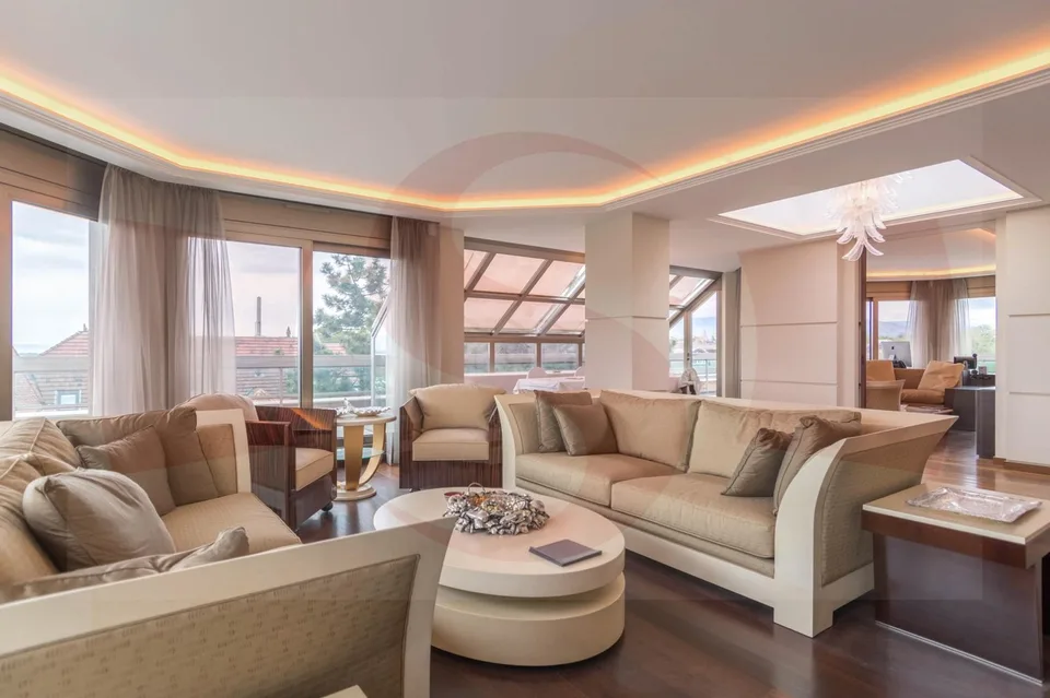 Einzigartiges Penthouse in der Stadtmitte