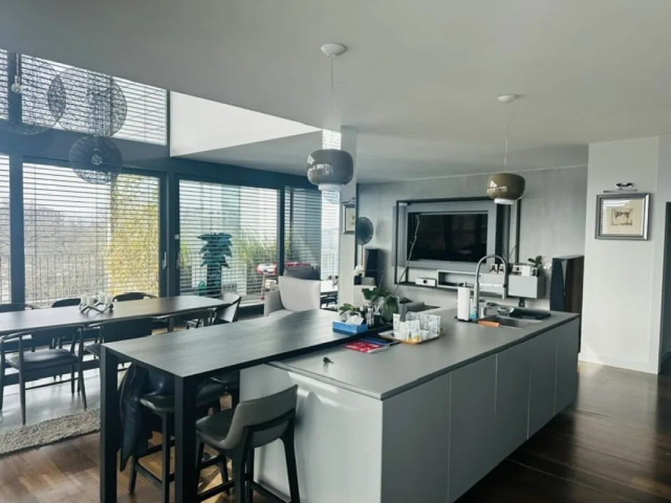 Triplex in stile "LOFT" mansardato