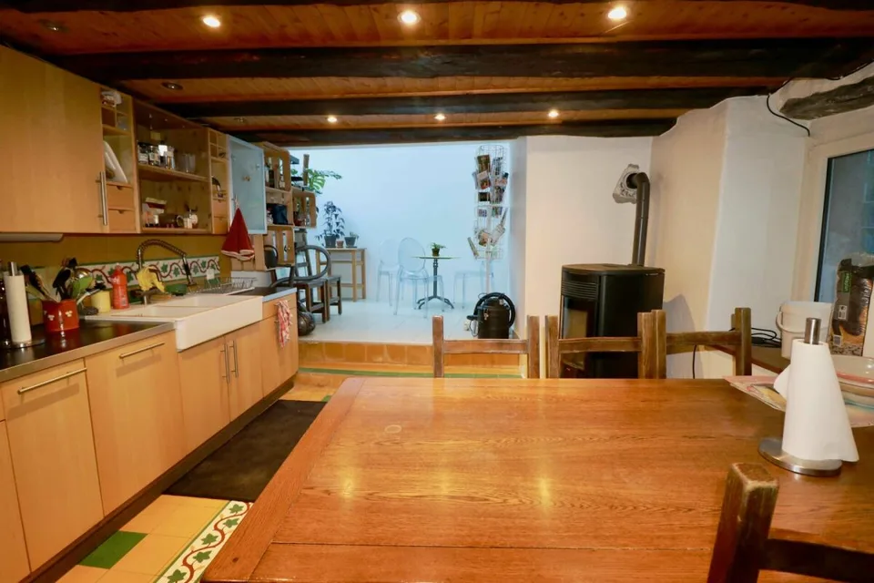 Nel cuore del vecchio borgo di Martigny, bellissima casa familiare, piena di charme con 5.5 locali, ideale come casa familiare o casa di ospiti.