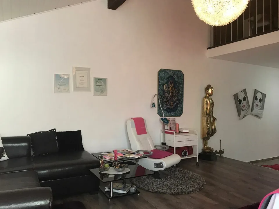 Bella opportunità per investitori nel centro di Fully – foto 8 di 13