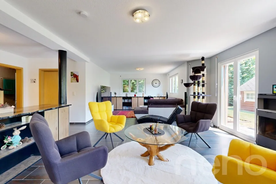 Prächtige Villa mit Garten, Jacuzzi und privatem Teich – Foto 14 von 21