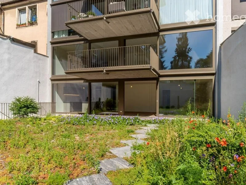 Exklusive Loftwohnung mit privatem Garten in Basel – modern, ruhig und sofort verfügbar
