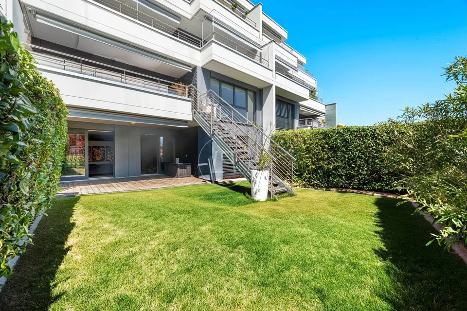 Bel appartement clé en main avec terrasse et jardin au coeur de Pully