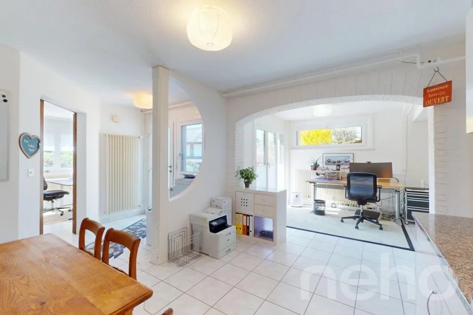 Single-family house with a separate apartment in Oleyres – photo 19 of 21
