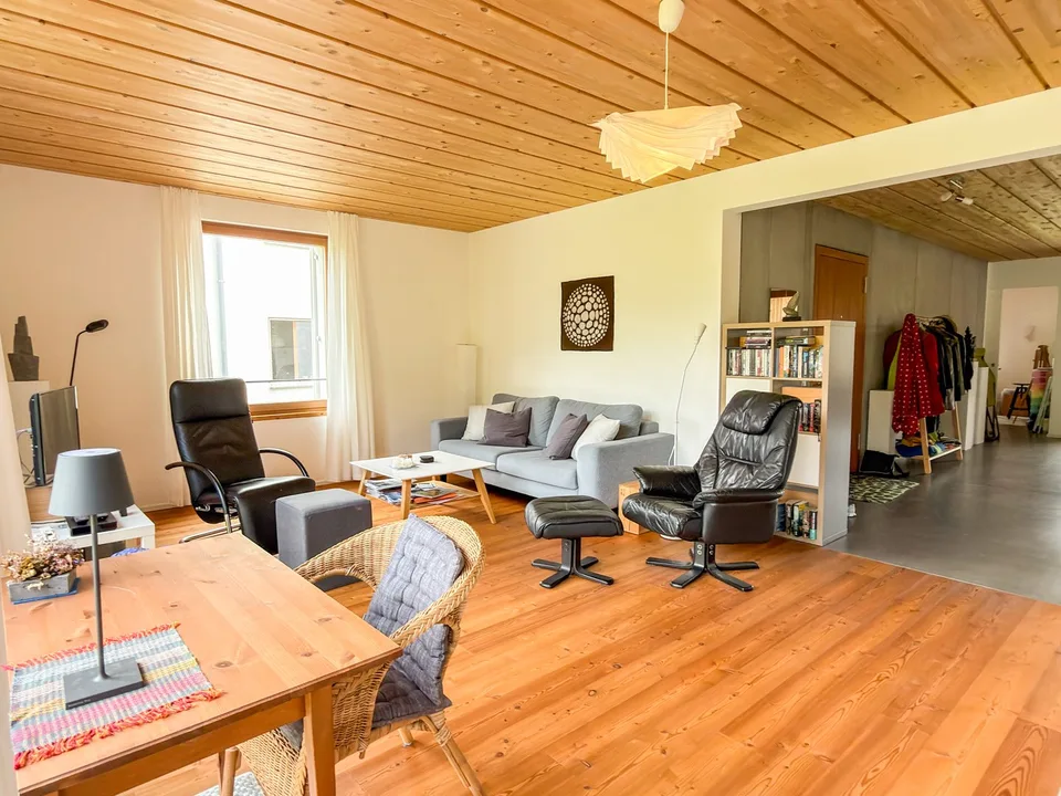 Appartement charmant de 4,5 pièces avec panorama montagnard à Ardez – photo 16 sur 18