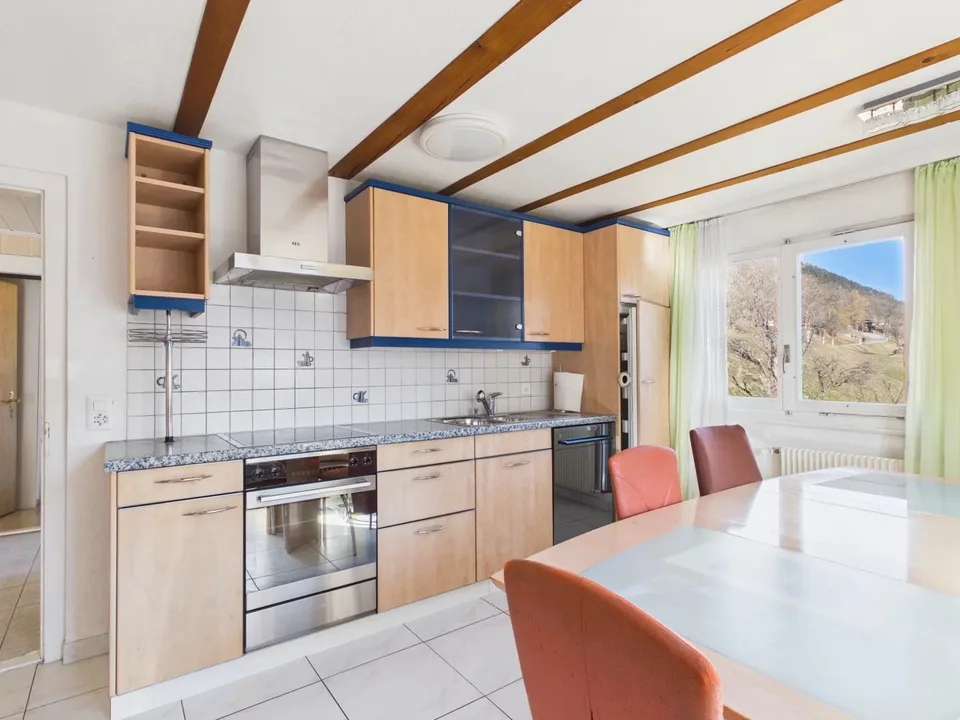 Ampia casa residenziale con giardino soleggiato sopra Naters – foto 6 di 15
